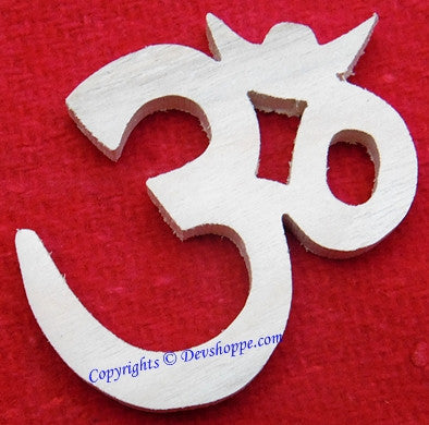 Aum Symbol Shriparni
