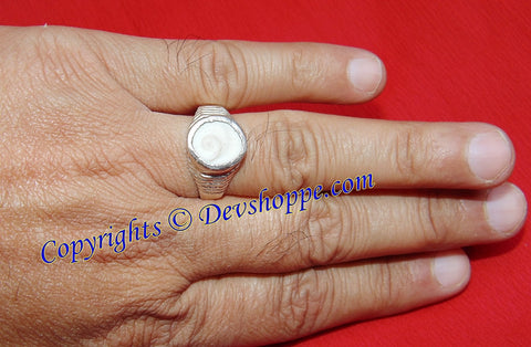 Gomti (Gomati) Chakra silver finger ring