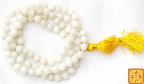 White hakik (agate) mala for peace and to remove emotional and mental stress